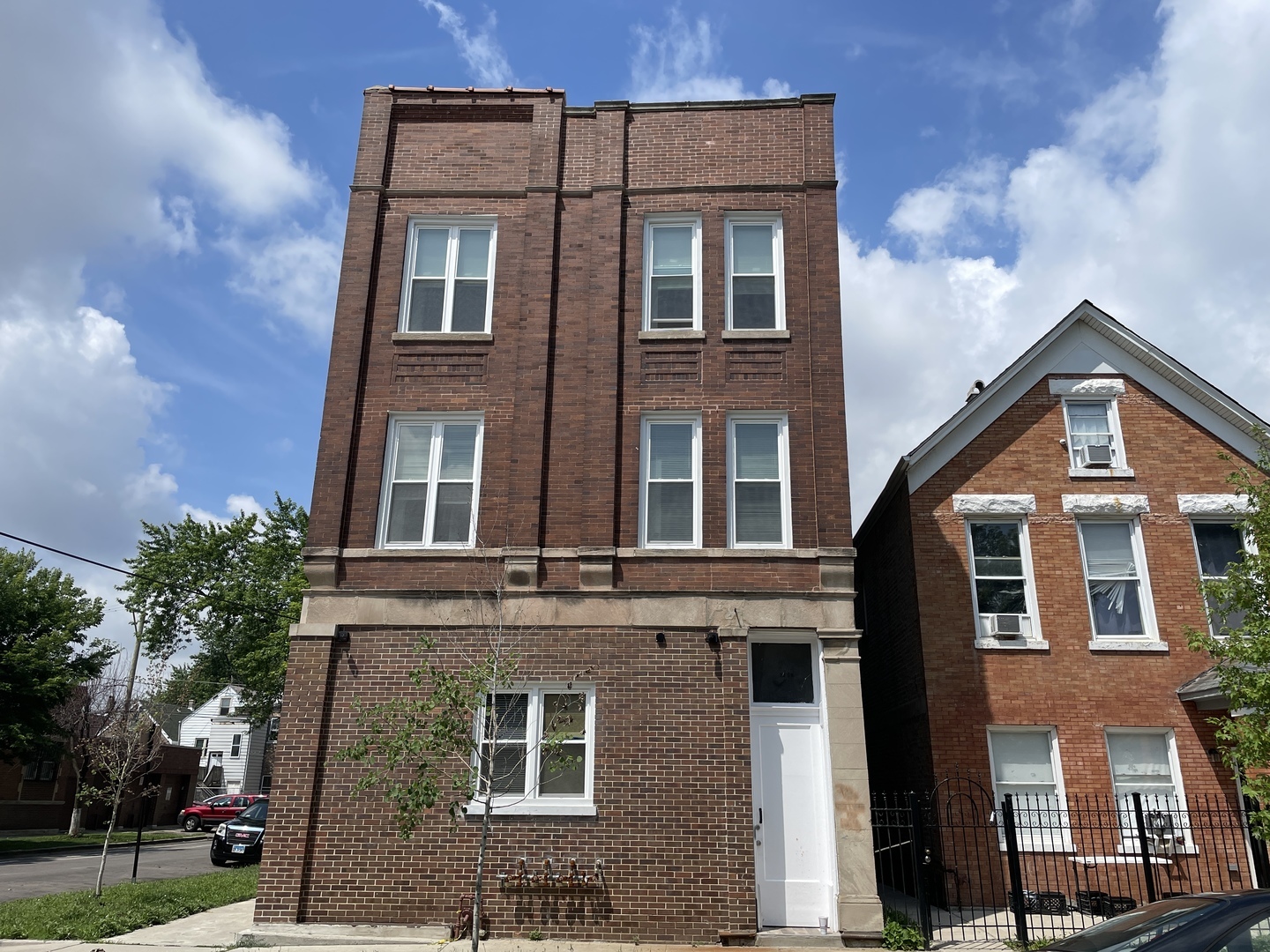 2858 South Saint Louis Avenue Chicago IL 60623