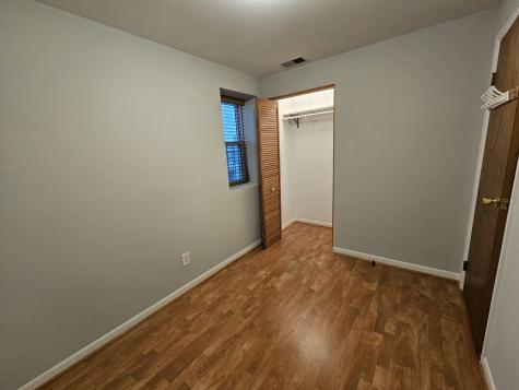 1140 West Barry Avenue Chicago IL 60657