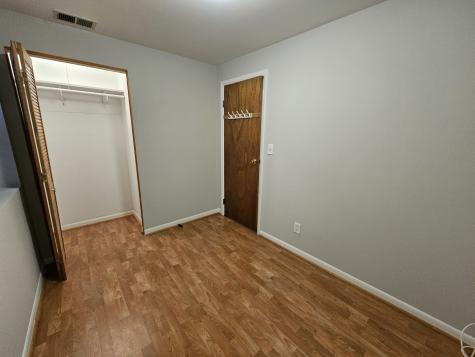 1140 West Barry Avenue Chicago IL 60657