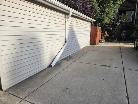 1140 West Barry Avenue Chicago IL 60657