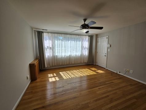 1140 West Barry Avenue Chicago IL 60657