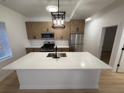 7717 North Sheridan Road Chicago IL 60626