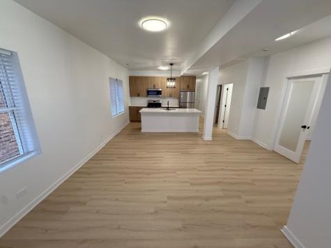 7717 North Sheridan Road Chicago IL 60626
