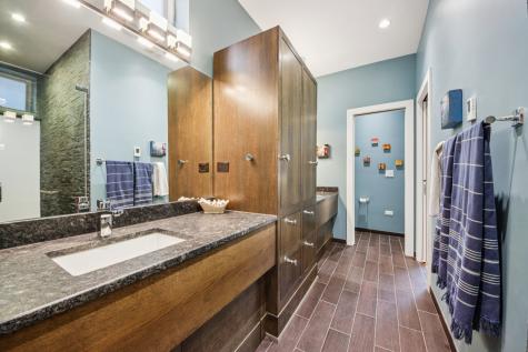 1936 North Hudson Avenue N Chicago IL 60614