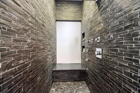 1936 North Hudson Avenue N Chicago IL 60614