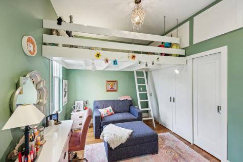 1936 North Hudson Avenue N Chicago IL 60614