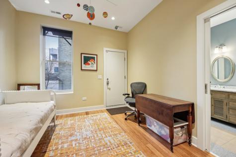1936 North Hudson Avenue N Chicago IL 60614