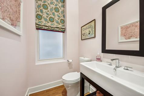 1936 North Hudson Avenue N Chicago IL 60614
