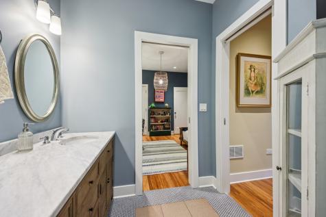 1936 North Hudson Avenue N Chicago IL 60614