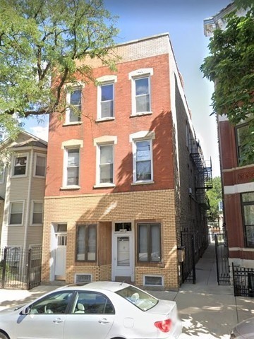 1472 West Erie Street Chicago IL 60642