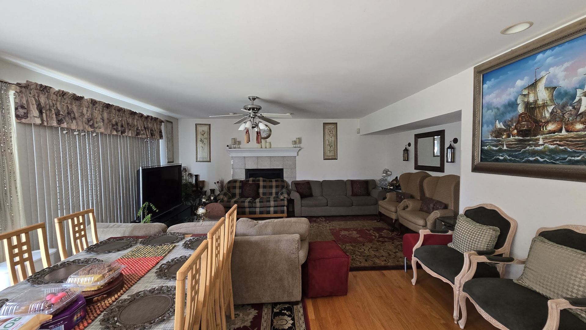1925 Danube Way Bolingbrook IL 60490