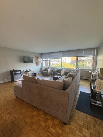 336 West Wellington Avenue Chicago IL 60657