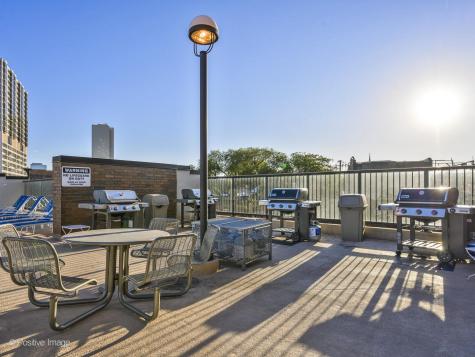 1850 North Clark Street Chicago IL 60614