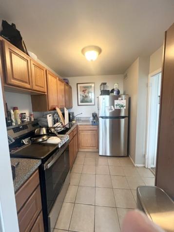 1850 North Clark Street Chicago IL 60614