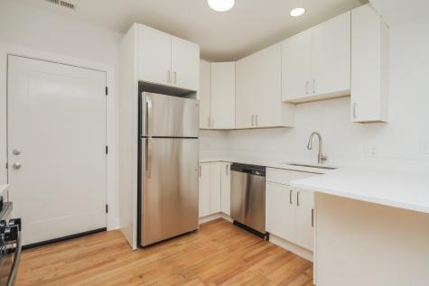 3731 North Kimball Avenue Chicago IL 60618
