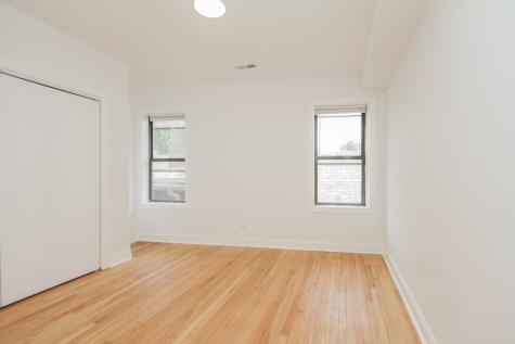 3731 North Kimball Avenue Chicago IL 60618