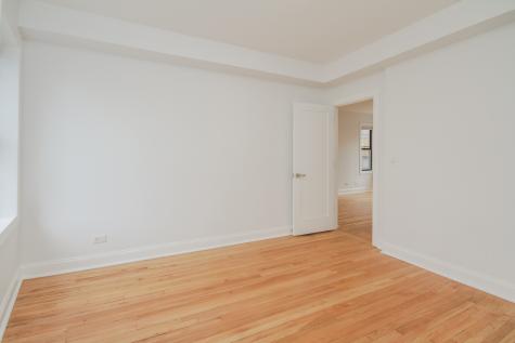 3731 North Kimball Avenue Chicago IL 60618
