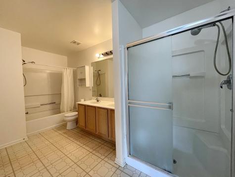 341 Holiday Lane Hainesville IL 60073