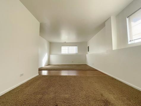 341 Holiday Lane Hainesville IL 60073