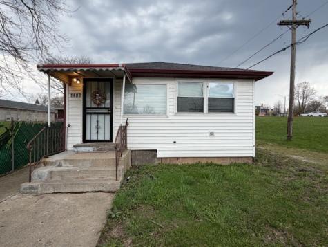 1402 Berkeley Avenue Ford Heights IL 60411