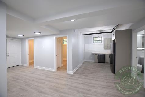 1062 West Glenlake Avenue Chicago IL 60660