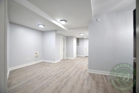 1062 West Glenlake Avenue Chicago IL 60660