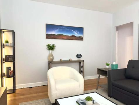 6441 North Hamilton Avenue Chicago IL 60659