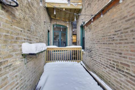 1402 North Lasalle Drive Chicago IL 60610