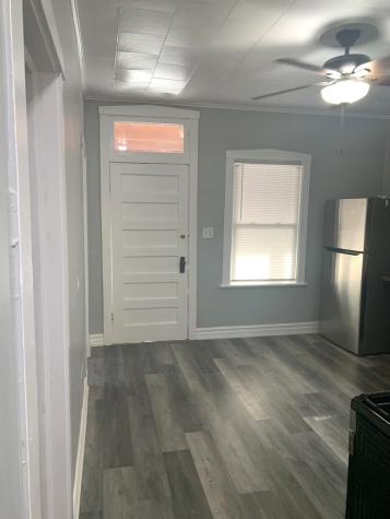3013 North Hamlin Avenue Chicago IL 60618