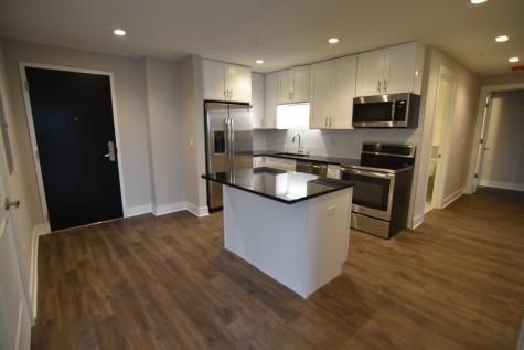 3833 North Broadway Street Chicago IL 60613