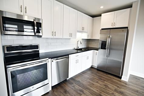 3833 North Broadway Street Chicago IL 60613