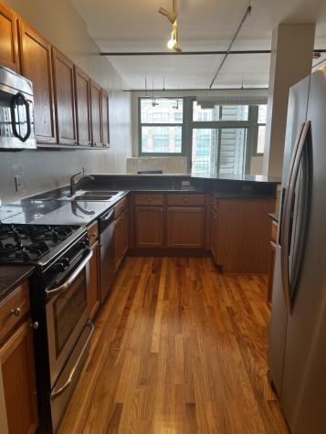 2001 South Calumet Avenue Chicago IL 60616