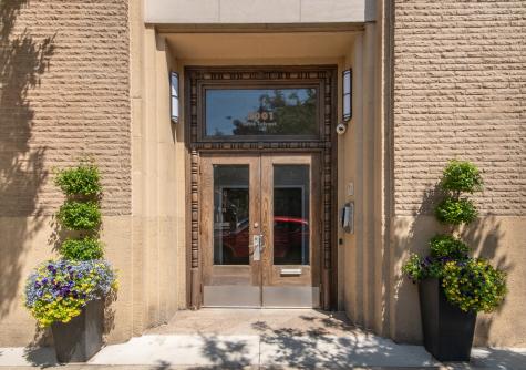 2001 South Calumet Avenue Chicago IL 60616