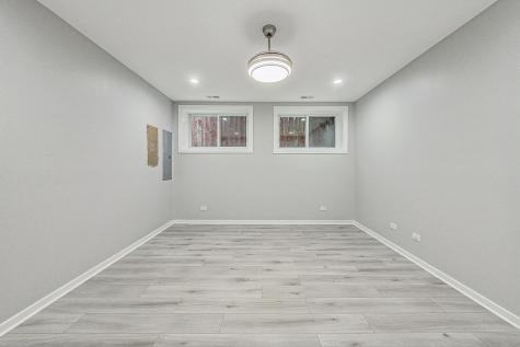 6626 South Ingleside Avenue Chicago IL 60637