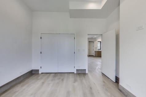 2023 North Drake Avenue Chicago IL 60647