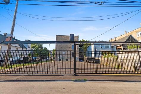 2023 North Drake Avenue Chicago IL 60647