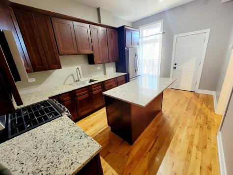 2809 West Warren Boulevard Chicago IL 60612