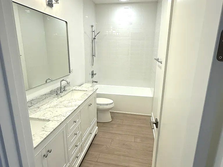 243 North West Street Naperville IL 60540