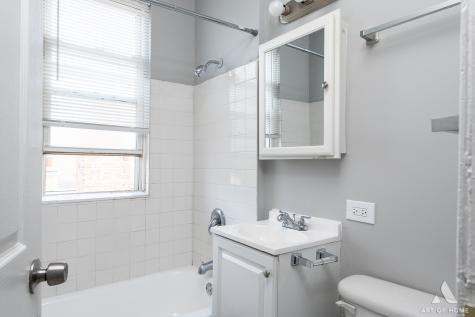 1229 East 71st Street Chicago IL 60619