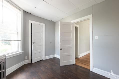 1229 East 71st Street Chicago IL 60619