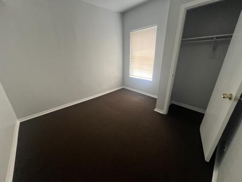 73 East 69th Street Chicago IL 60637