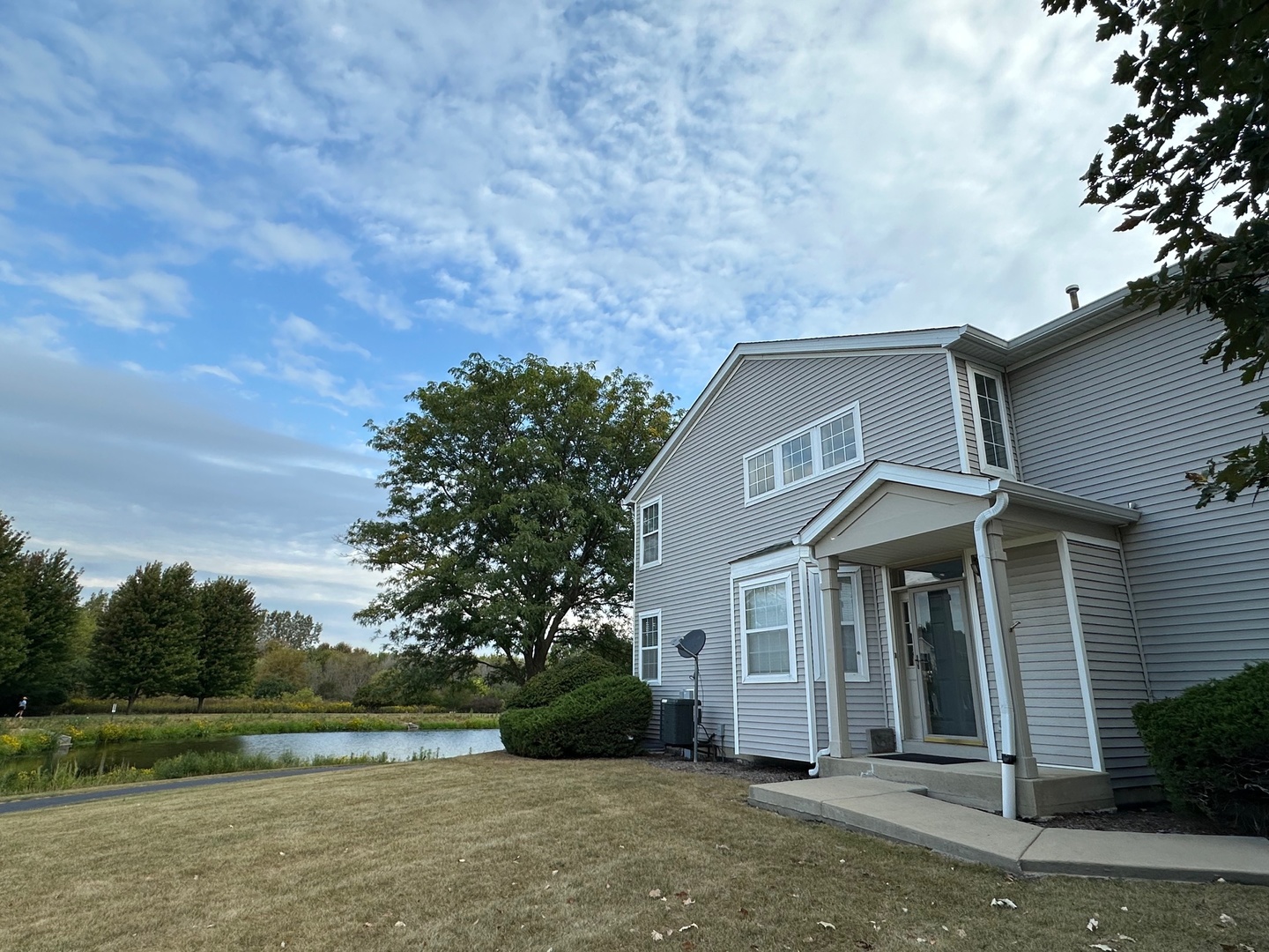 756 Panorama Court Aurora IL 60502