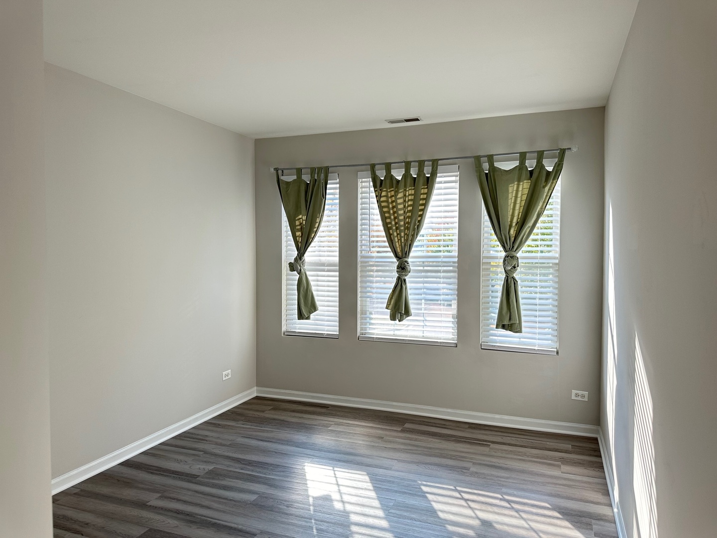 756 Panorama Court Aurora IL 60502