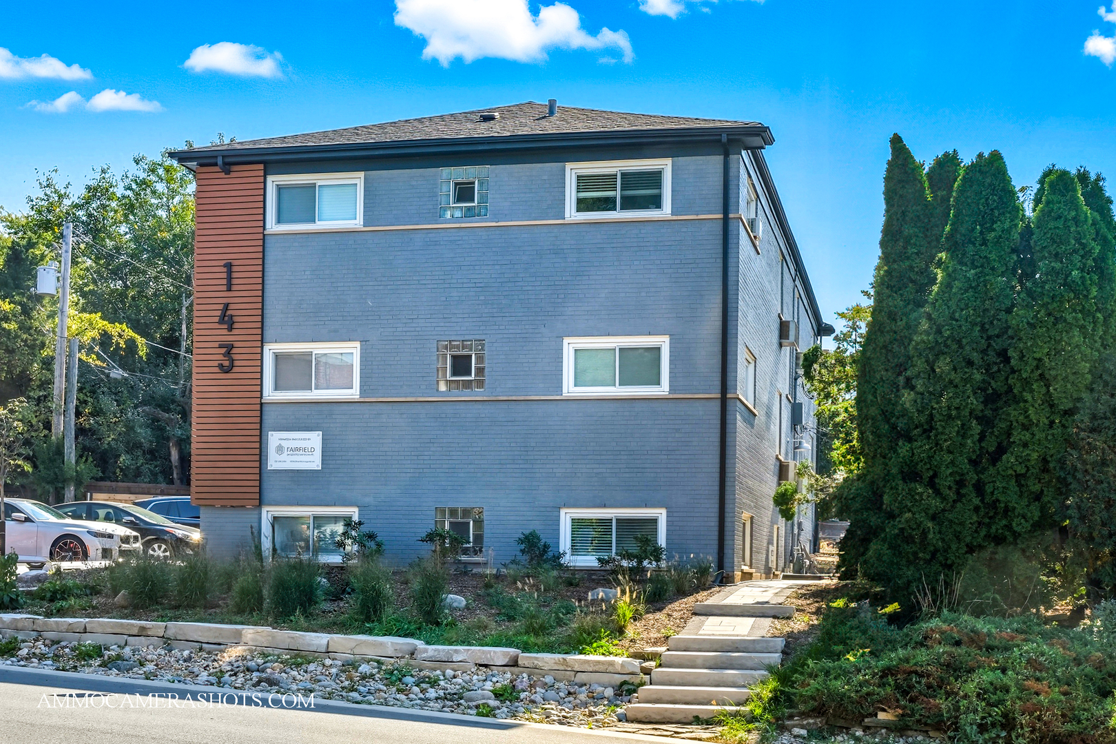 143 Ann Street Clarendon Hills IL 60514