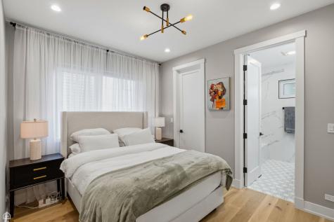2137 West Ohio Street Chicago IL 60612