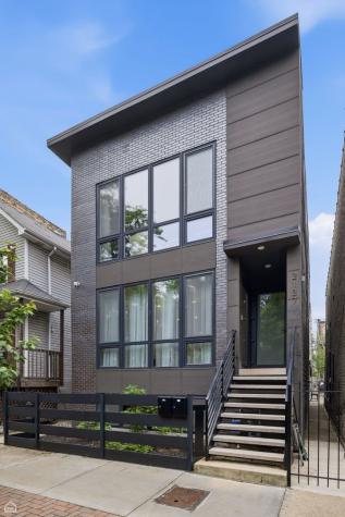 2137 West Ohio Street Chicago IL 60612