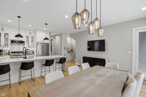 2137 West Ohio Street Chicago IL 60612