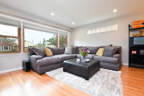 6455 North Oketo Avenue Chicago IL 60631