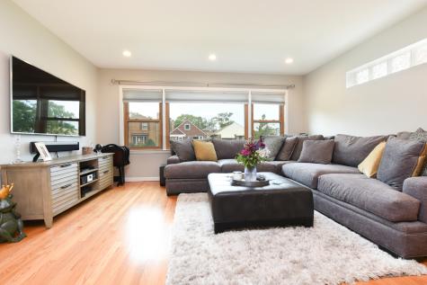 6455 North Oketo Avenue Chicago IL 60631