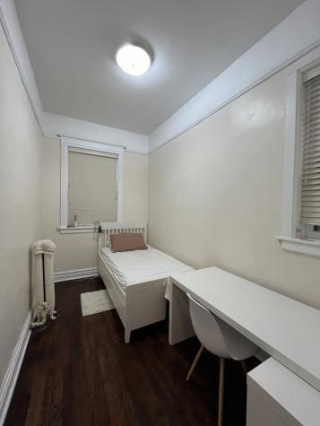 1359 East 57th Street Chicago IL 60637